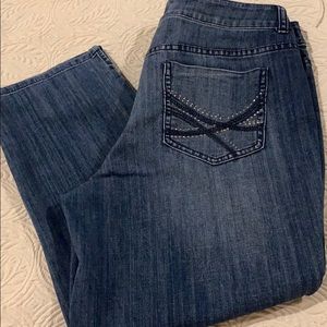 Chico’s Platinum denim Capris